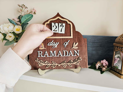 OLEEK Ramadan countdown calendar - Ramadan decorations for home 2025 - Ramadan calendar for kids - Ramadan gifts for kids - Ramadan table decor - Ramadan advent calendar - زينة رمضان كريم ديكور