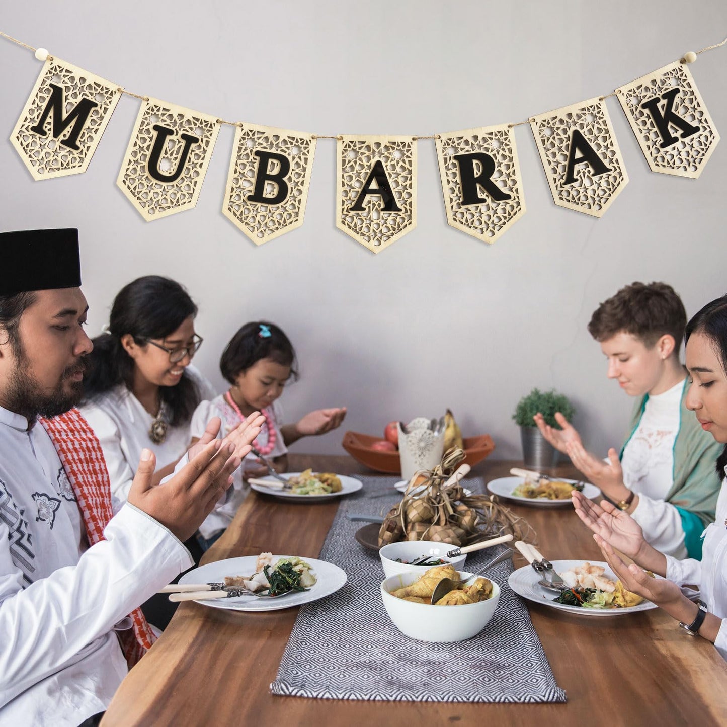 flangairy Mubarak Banner Decorations for Home 2025 Black Eid Wooden Sign Ramadan Kareem Wood Garland Islamic Muslim Mosque Door Fireplace Hanging Decor Ramadan Gifts